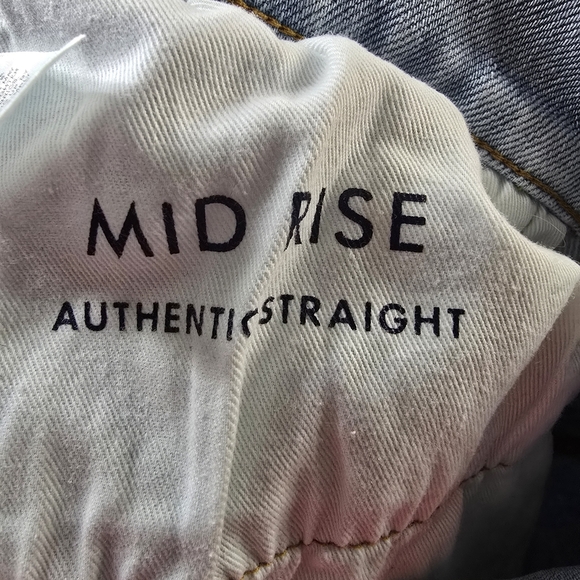 Lucky Brand Light Blue Size 6/28 Midrise Straight Jeans Womens Distressed - Picture 8 of 9